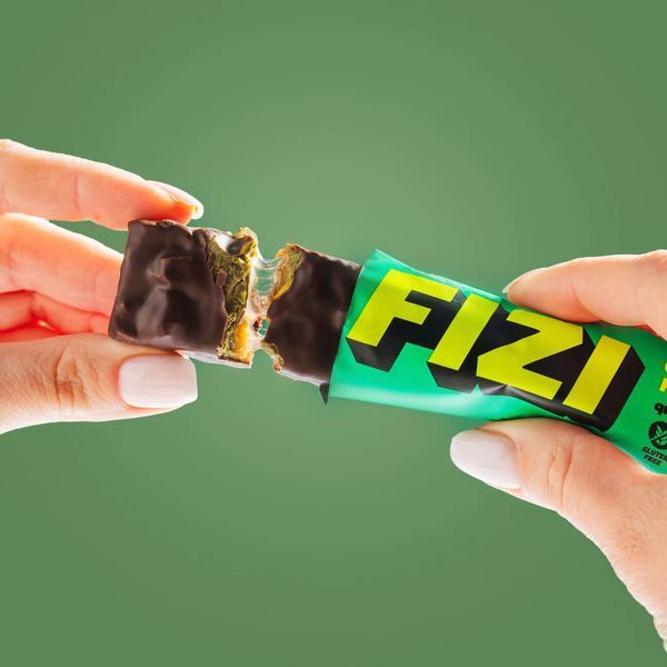 Батончик безглютеновый натуральный без сахара &laquo;Queen Pistachio&raquo;, 40 г, FIZI фото