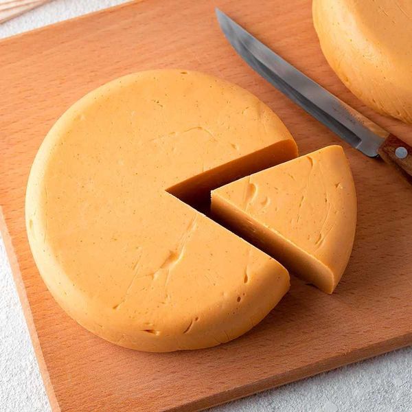 Веганский крафт сыр "Чеддер" без лактозы, без глютена на основе кешью, 200 г, FineOrganic фото