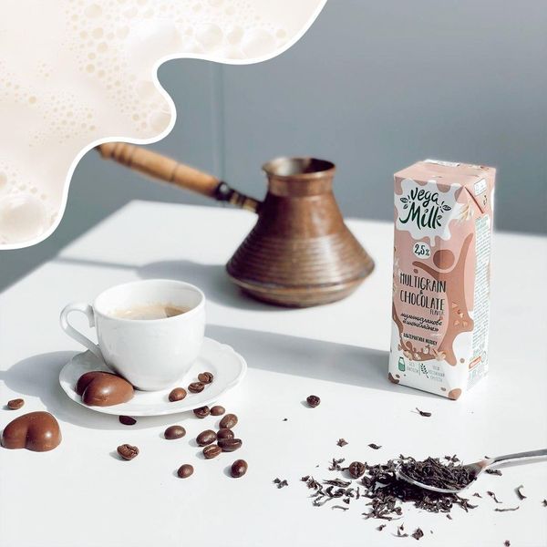 Рослинне молоко мультизлакове з какао, з цукром, 250 мл, Vega Milk фото