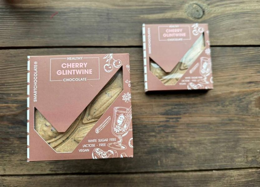 Натуральний шоколад без цукру та молока «Cherry Glintwine», 70 г, August фото